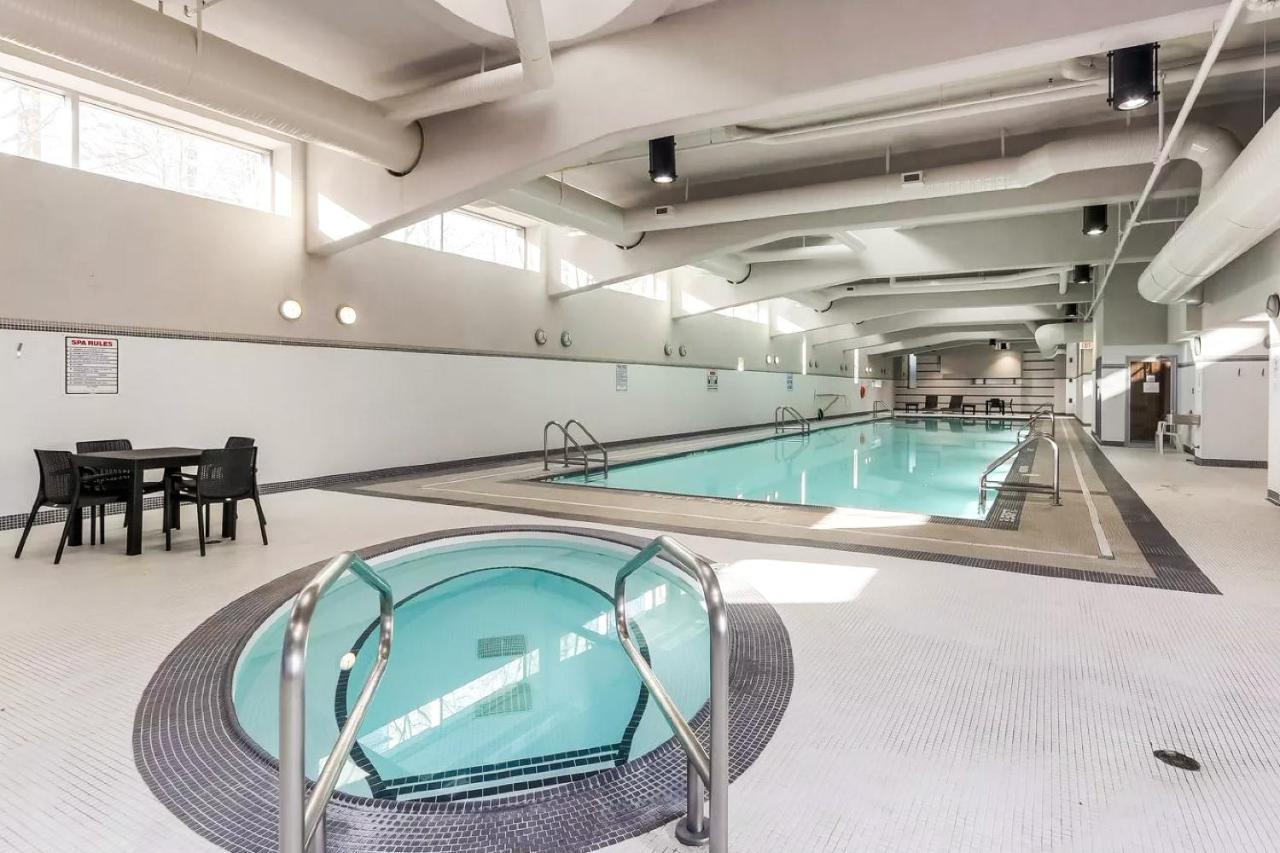 Heart Of Downtown 1 Bd Entire Condo - Pool, Gym, Parking, Office, Ac バンクーバー エクステリア 写真